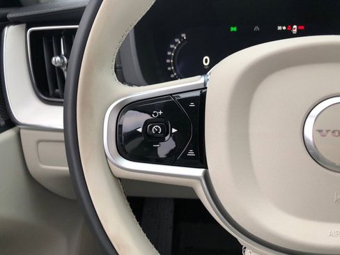 New 2026 Volvo XC60 T8 Ultra w/ Protection Package Premier image 21