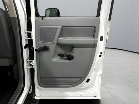 Used 2008 Dodge Ram 3500 Truck ST w/ Popular Equipment Group image 23