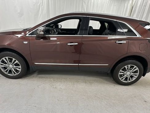 Used 2022 Cadillac XT5 Premium Luxury w/ LPO, Floor Liner Package AWD/4WD image 6