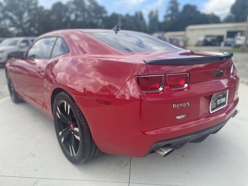 Used 2010 Chevrolet Camaro SS RWD image 5