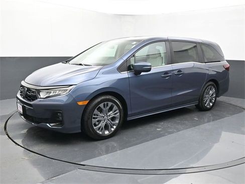 Used 2026 Honda Odyssey Touring image 1