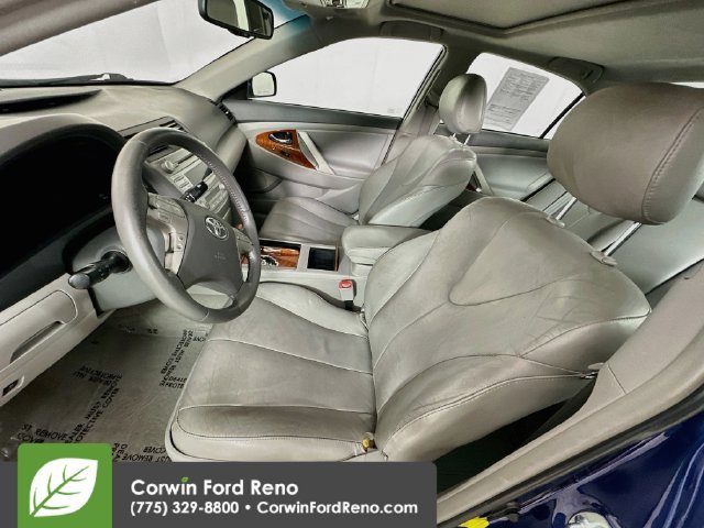 Used 2011 Toyota Camry XLE FWD image 20