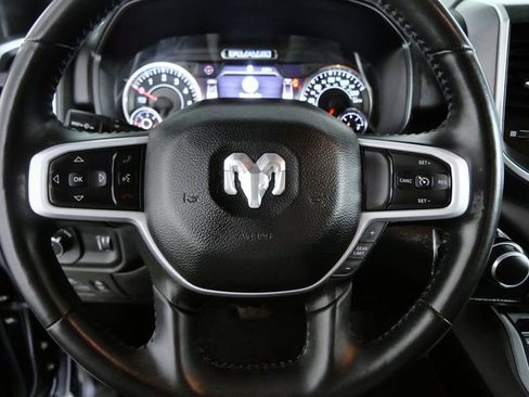Used 2022 RAM 1500 Big Horn AWD/4WD image 22