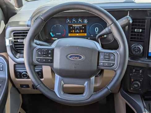 New 2026 Ford F250 Lariat w/ Lariat Premium Package image 13