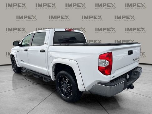 Used 2016 Toyota Tundra SR5 w/ SR5 Upgrade Package image 3