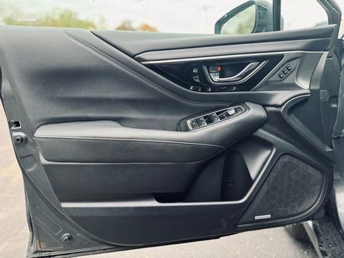 Used 2023 Subaru Outback Limited image 12