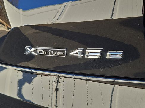 Certified 2023 BMW X5 xDrive45e w/ Executive Package image 32