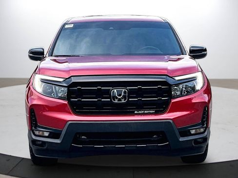 Used 2025 Honda Ridgeline Black Edition image 3