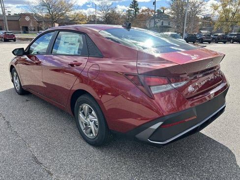 New 2026 Hyundai Elantra SE image 33