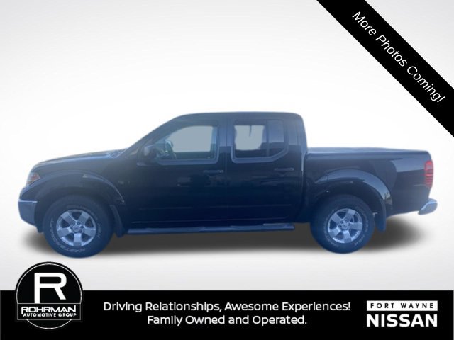 Used 2011 Nissan Frontier SV RWD image 2