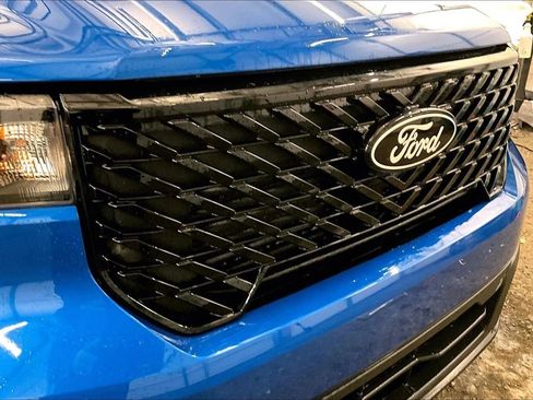 New 2025 Ford Maverick XLT w/ Black Appearance Package image 57