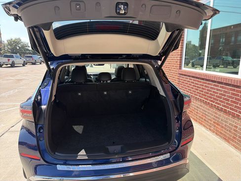 Used 2023 Nissan Murano SL AWD/4WD image 19
