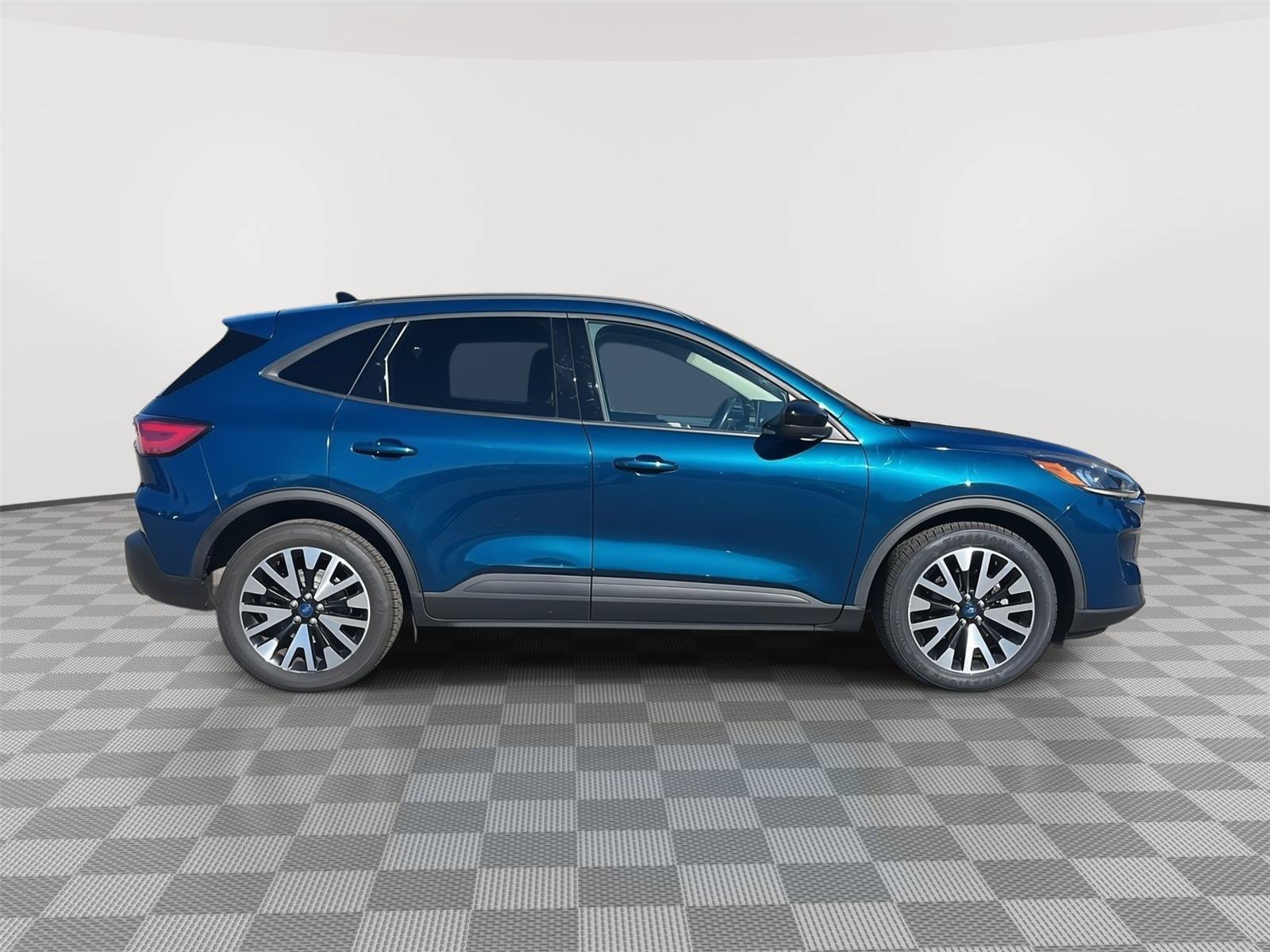 Used 2020 Ford Escape SE Sport AWD/4WD image 29