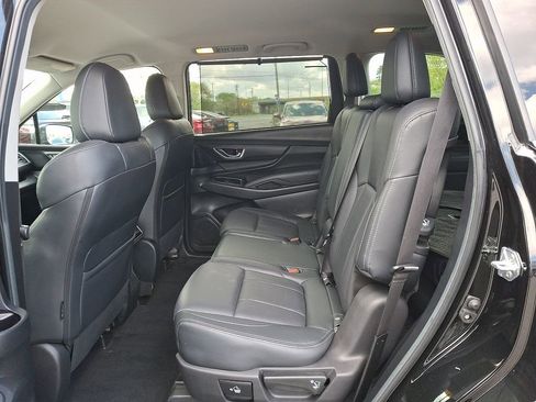 Used 2023 Subaru Ascent Limited AWD/4WD image 10