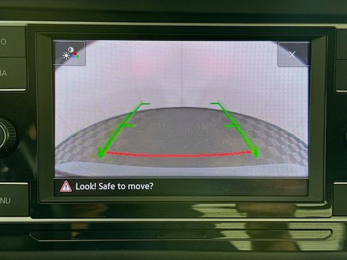 Used 2024 Volkswagen Jetta SE image 22