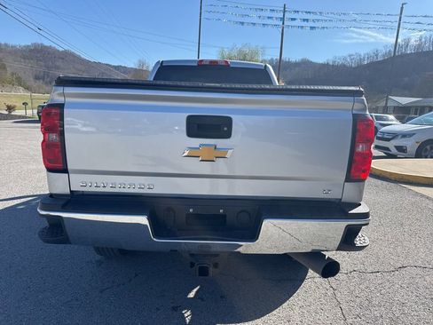 Used 2019 Chevrolet Silverado 2500 LT w/ Z71 Package, Off-Road AWD/4WD image 7