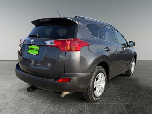 Used 2014 Toyota RAV4 LE image 7