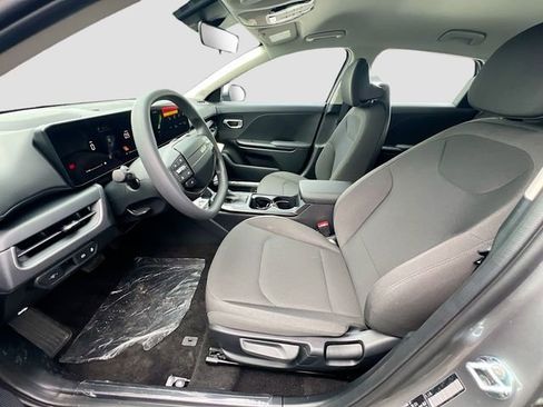 New 2026 Kia K4 LXS image 18