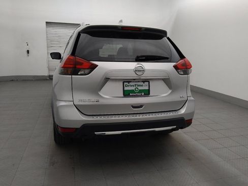 Used 2017 Nissan Rogue SL FWD image 6