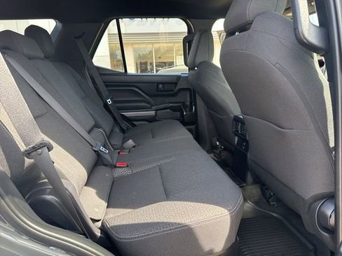 Used 2025 Toyota 4Runner SR5 image 24