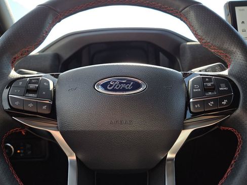 Used 2025 Ford Explorer ST-Line w/ ST-Line Street Pack AWD/4WD image 23