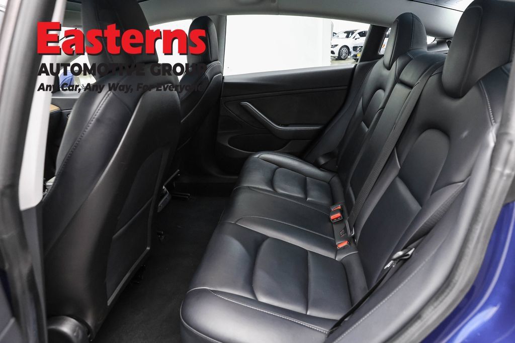 Used 2020 Tesla Model 3 Long Range AWD/4WD image 17