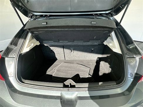 Used 2018 Chevrolet Cruze LT image 23