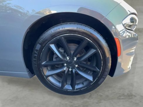Used 2017 Dodge Charger SE RWD image 19