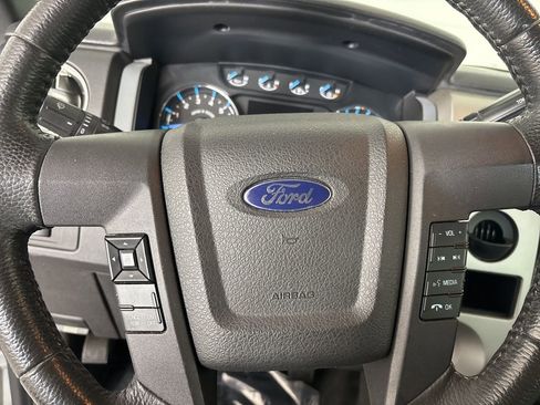 Used 2011 Ford F150 XLT w/ XLT Chrome Pkg image 10