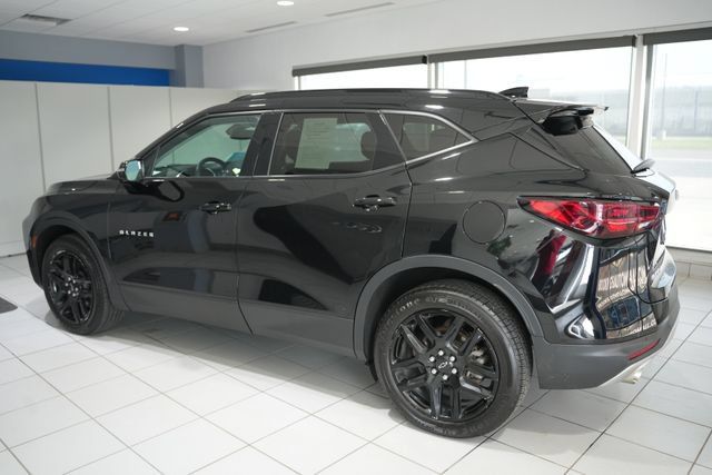 Used 2023 Chevrolet Blazer LT AWD/4WD image 4