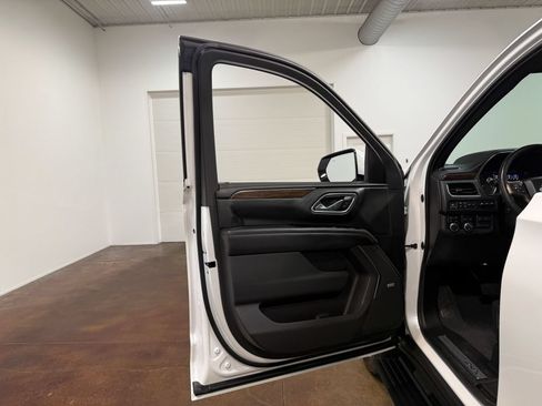 Used 2021 Chevrolet Tahoe High Country w/ Premium Package AWD/4WD image 54