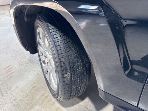 Used 2012 Mercedes-Benz GLK 350 4MATIC image 3