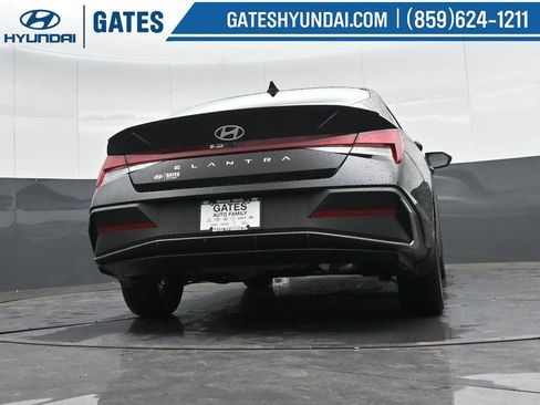 New 2026 Hyundai Elantra Sport image 30