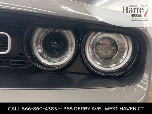 Used 2017 Dodge Challenger SXT Plus image 14