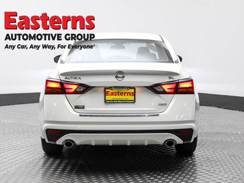 Used 2022 Nissan Altima 2.5 SL image 6