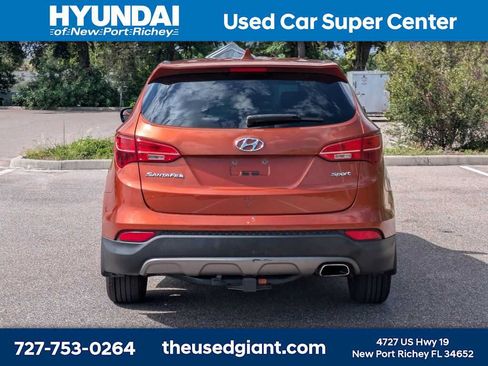 Used 2015 Hyundai Santa Fe Sport FWD image 4