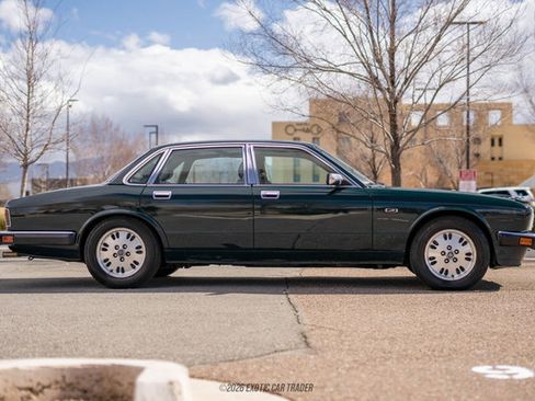 Used 1994 Jaguar XJ6 image 9