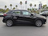 Used 2024 Nissan Kicks SV image 4
