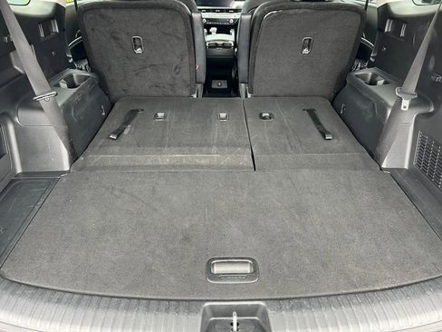 Used 2025 Kia Telluride S FWD image 15
