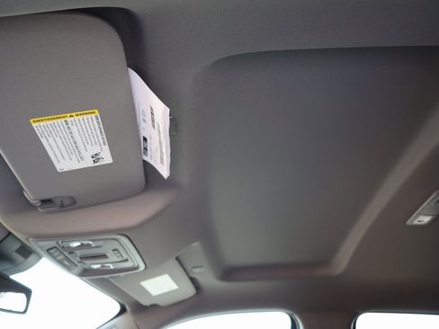 New 2026 GMC Sierra 3500 SLE w/ SLE Value Package image 9