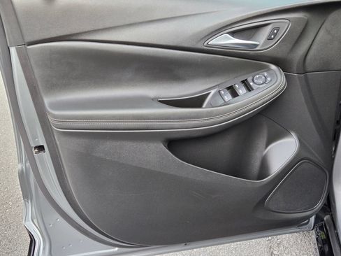 Used 2024 Buick Encore GX Sport Touring FWD image 20