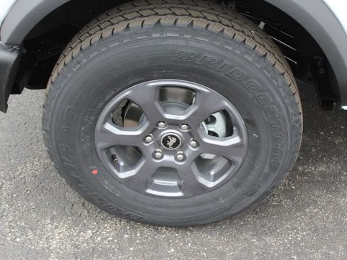 New 2025 Ford Bronco Big Bend image 2