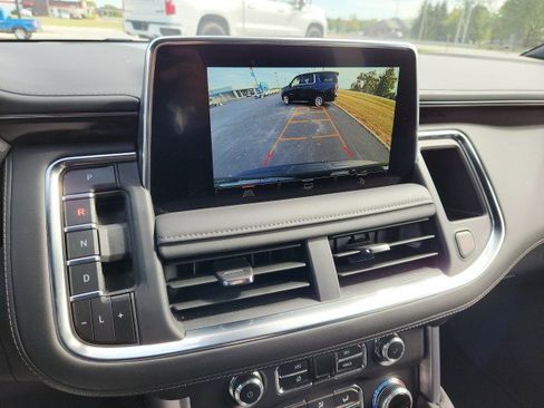 Used 2024 GMC Yukon SLE w/ Max Trailering Package image 4