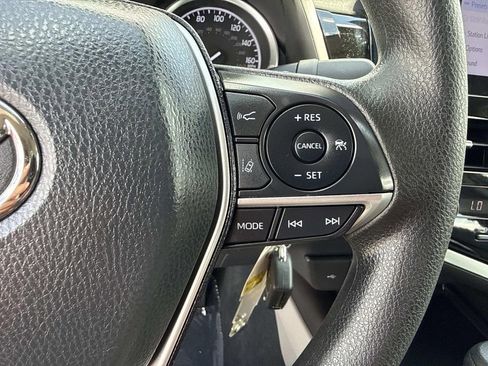 Used 2024 Toyota Camry LE FWD image 32