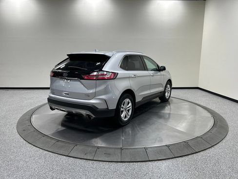 Certified 2019 Ford Edge SEL w/ Cold Weather Package AWD/4WD image 7