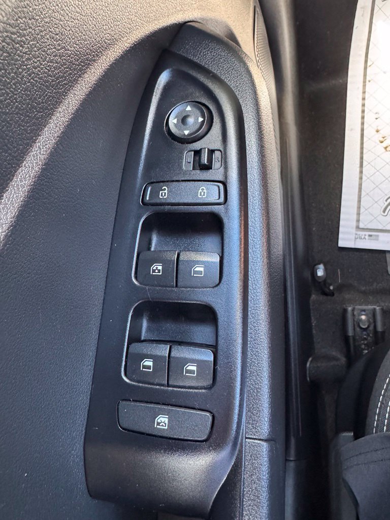 Used 2024 Hyundai Venue SEL FWD image 22