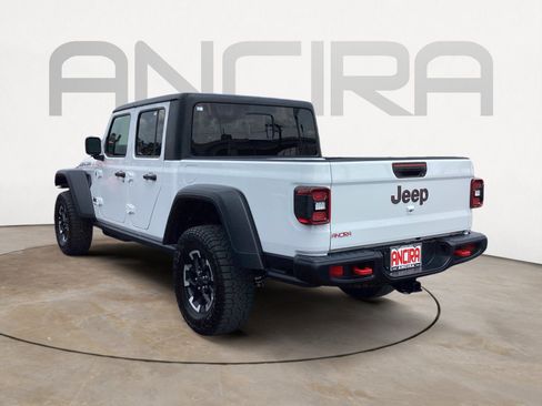 Used 2026 Jeep Gladiator Rubicon AWD/4WD image 12