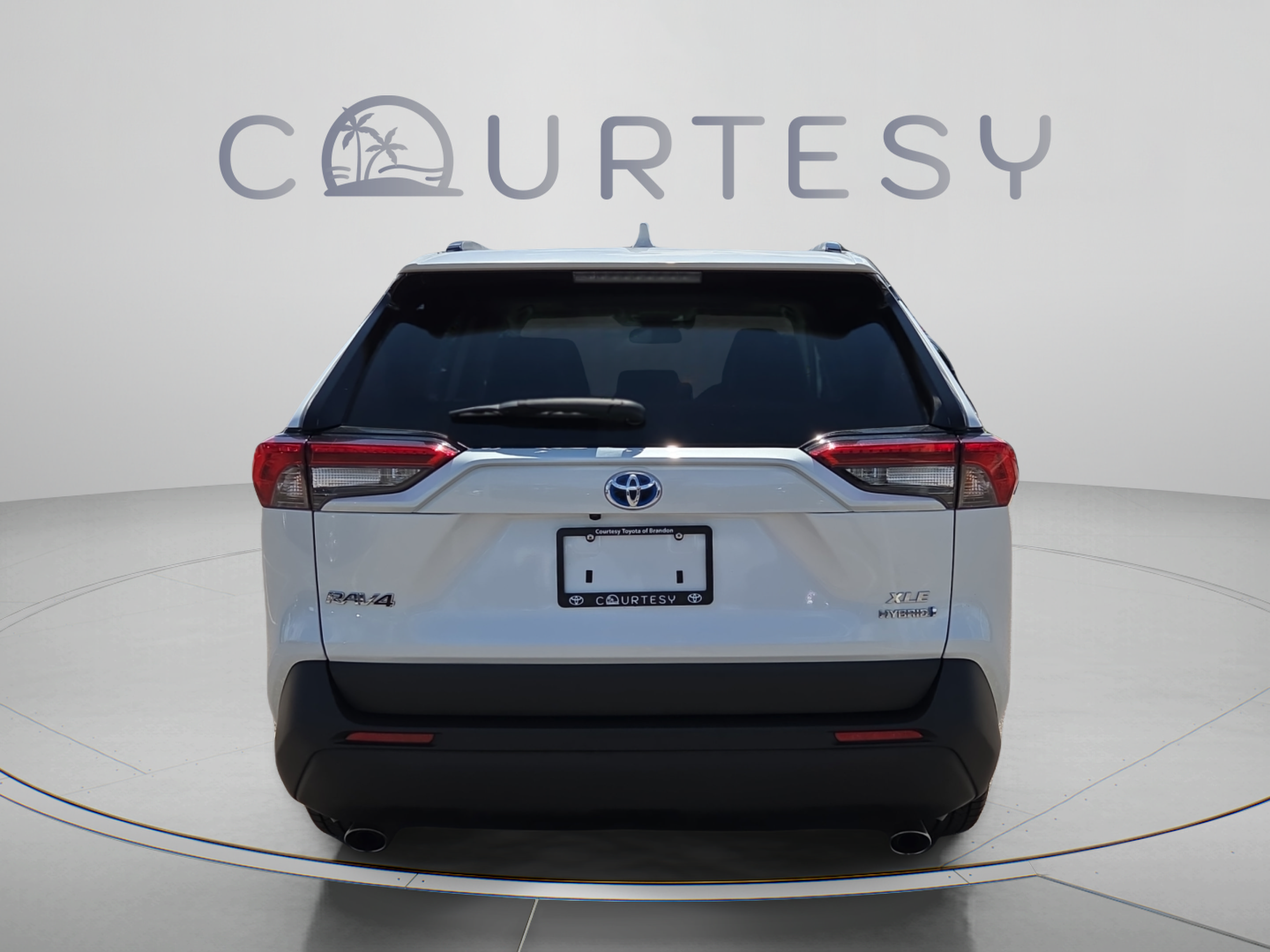Certified 2023 Toyota RAV4 XLE Premium AWD/4WD image 4