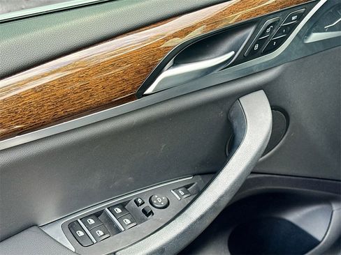 Used 2019 BMW X3 xDrive30i w/ Convenience Package image 19