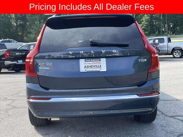 Used 2025 Volvo XC90 T8 Ultra w/ Protection Package Premier AWD/4WD image 4
